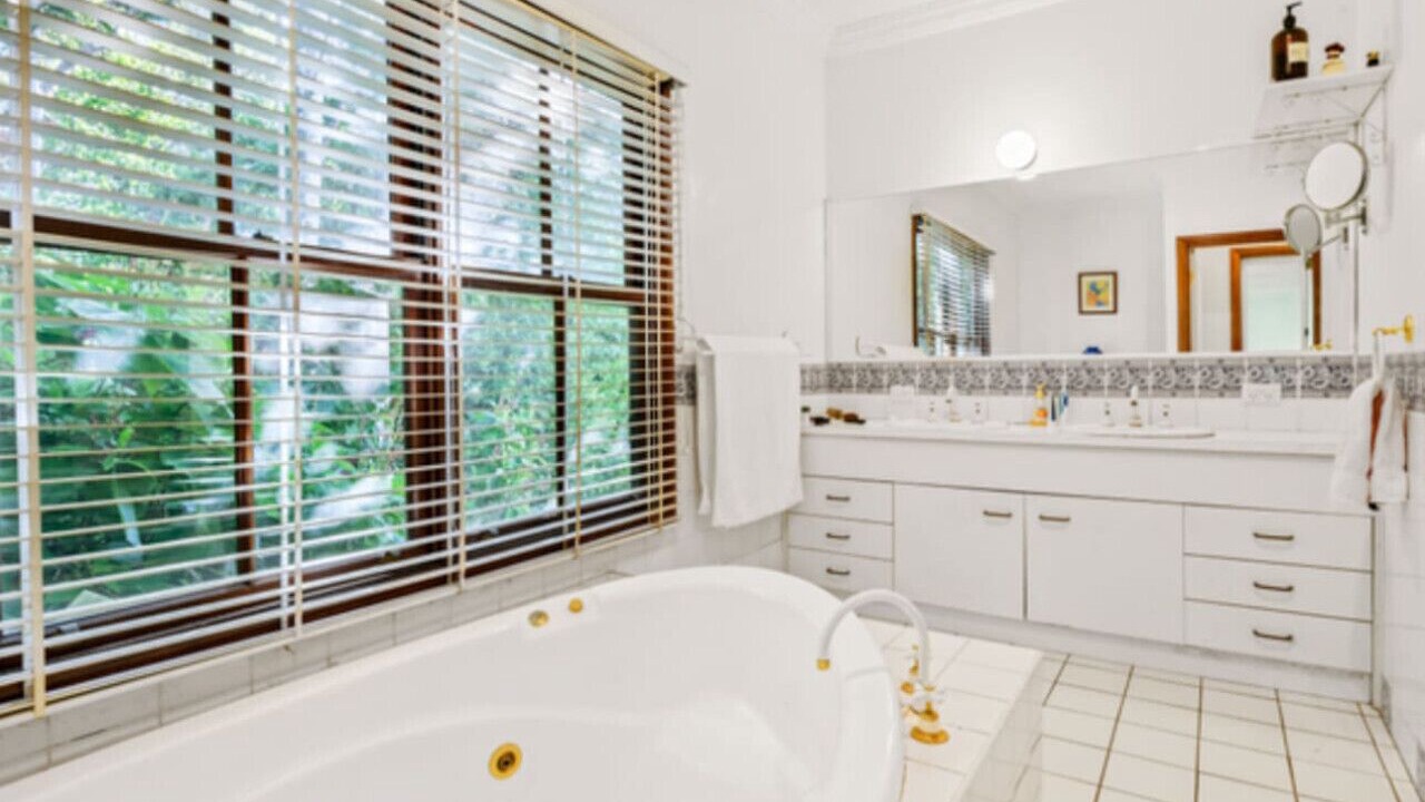 Photo of Bathroom in Bahrs Scrub