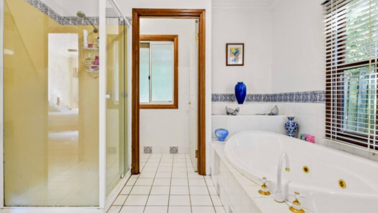 Photo of Bathroom in Bahrs Scrub