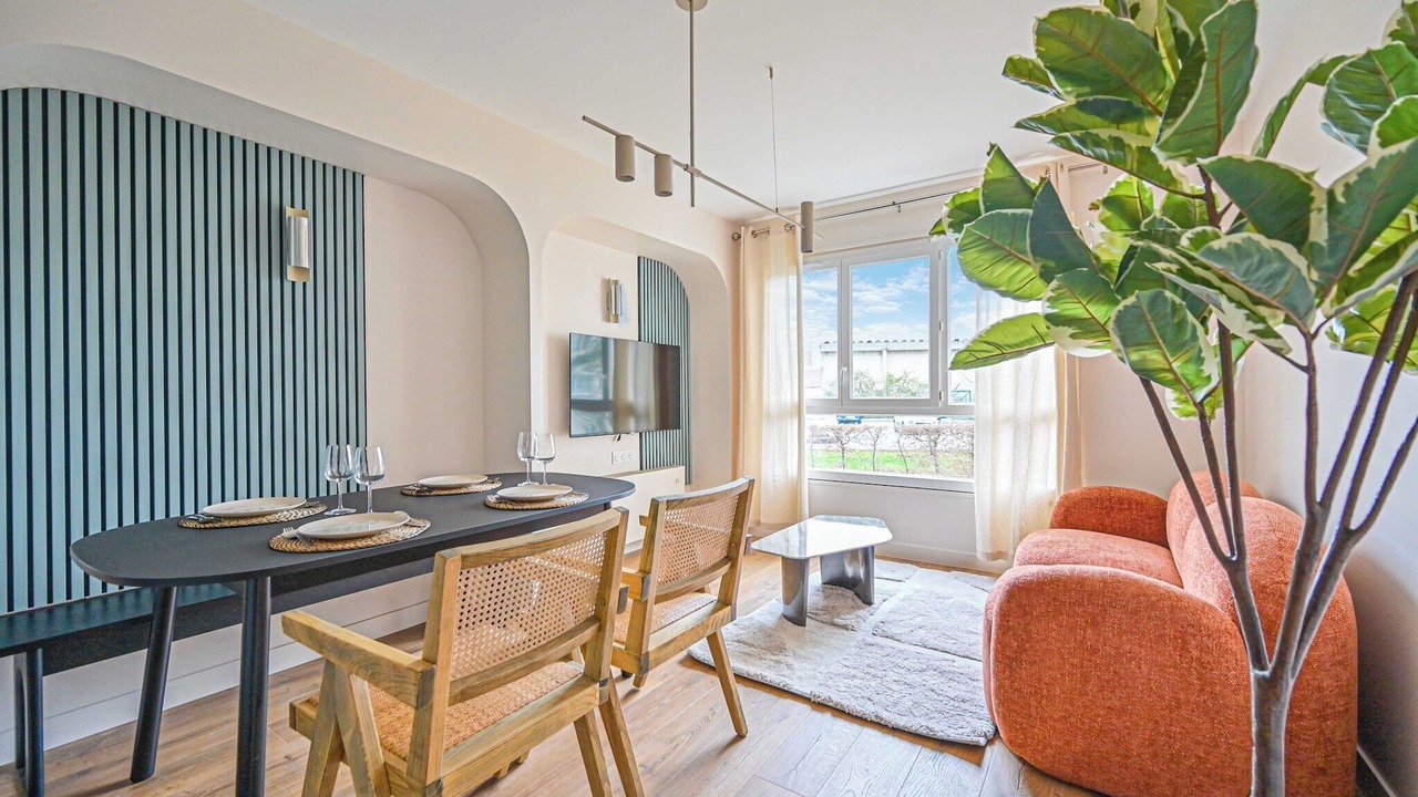 Photo of Others in Bagnolet