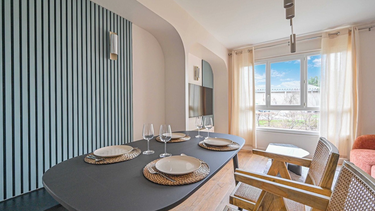 Photo of Others in Bagnolet