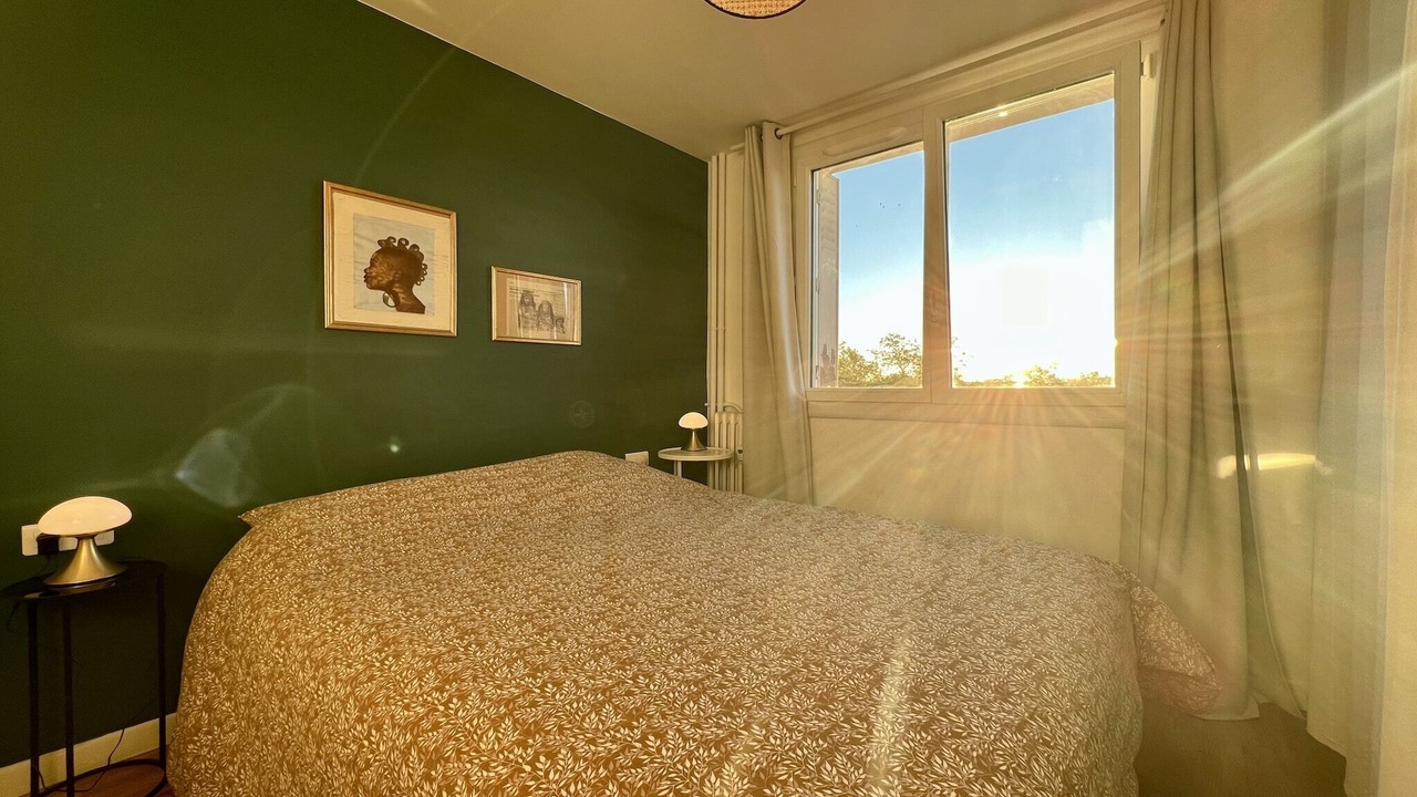 Photo of Bedroom in Toulouse Left Bank