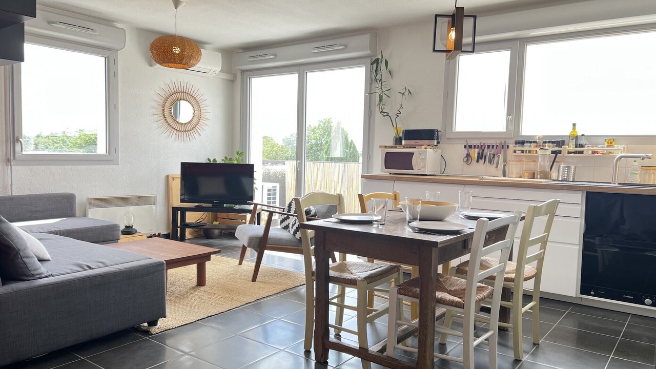 Photo of Others in Bonnefoy-Roseraie-Gramont