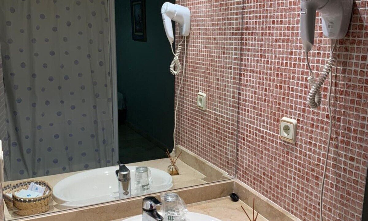Photo of Bathroom in Fuentiduena de Tajo