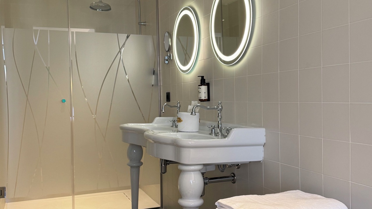 Photo of Bathroom in Figueres