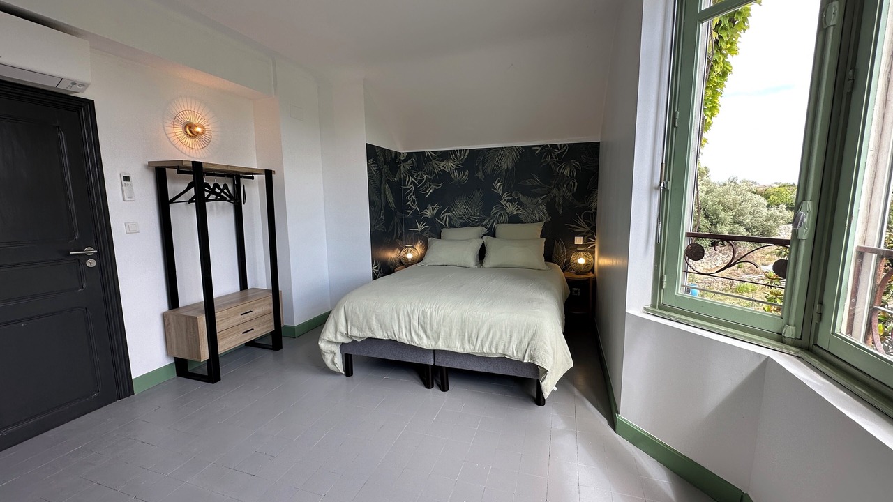 Photo of Bedroom in Villeneuve-Minervois