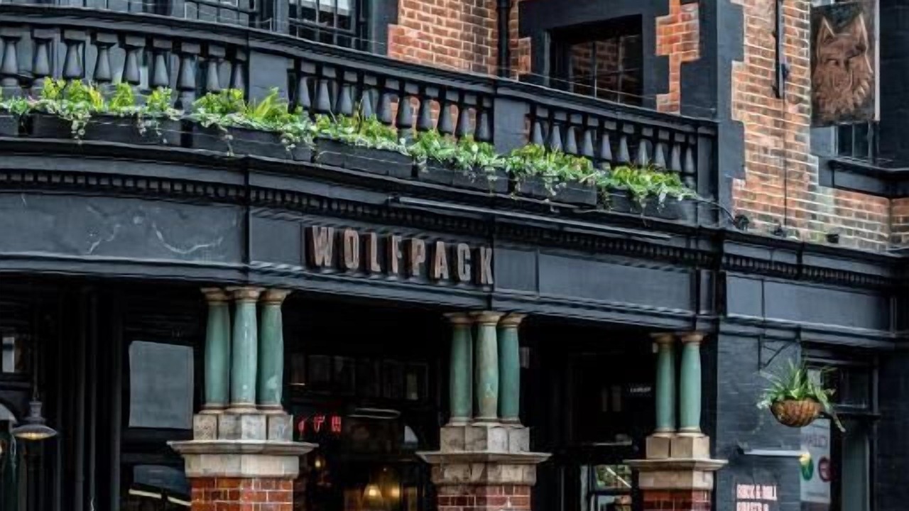 Photo of Outdoor in Fulham Broadway