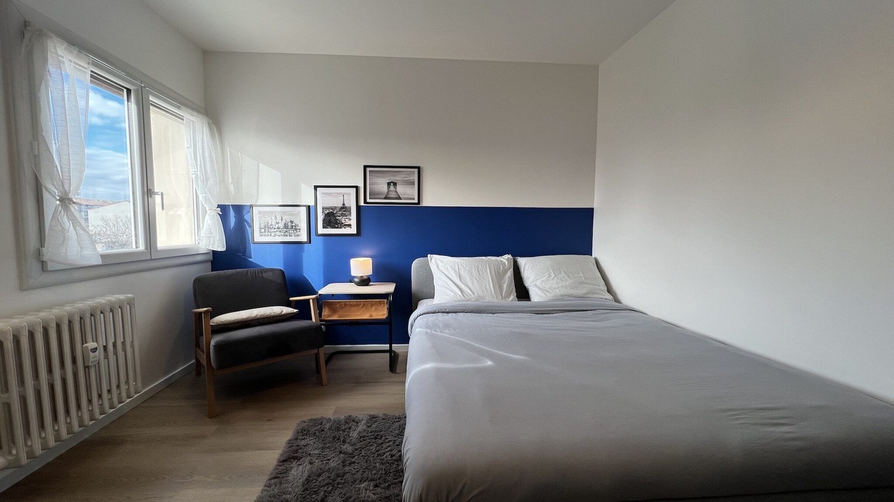 Photo of Bedroom in Fontaine-Bayonne-Cartoucherie