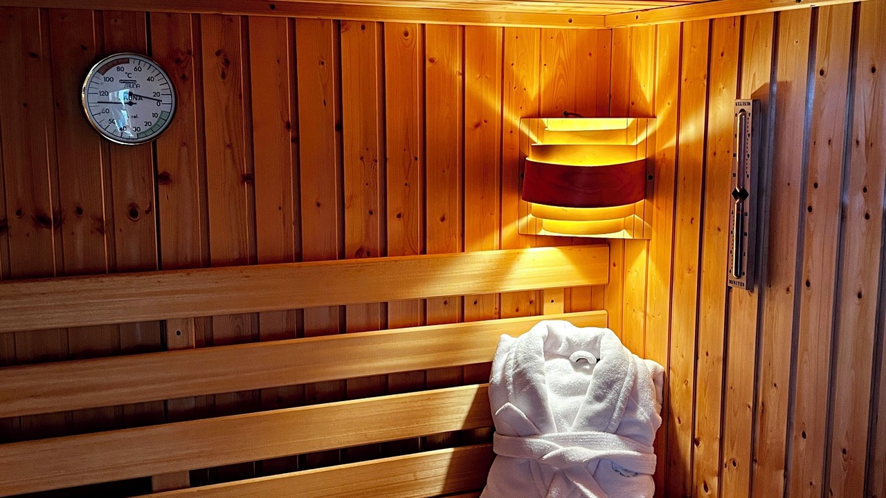 Photo of Others in Oiron