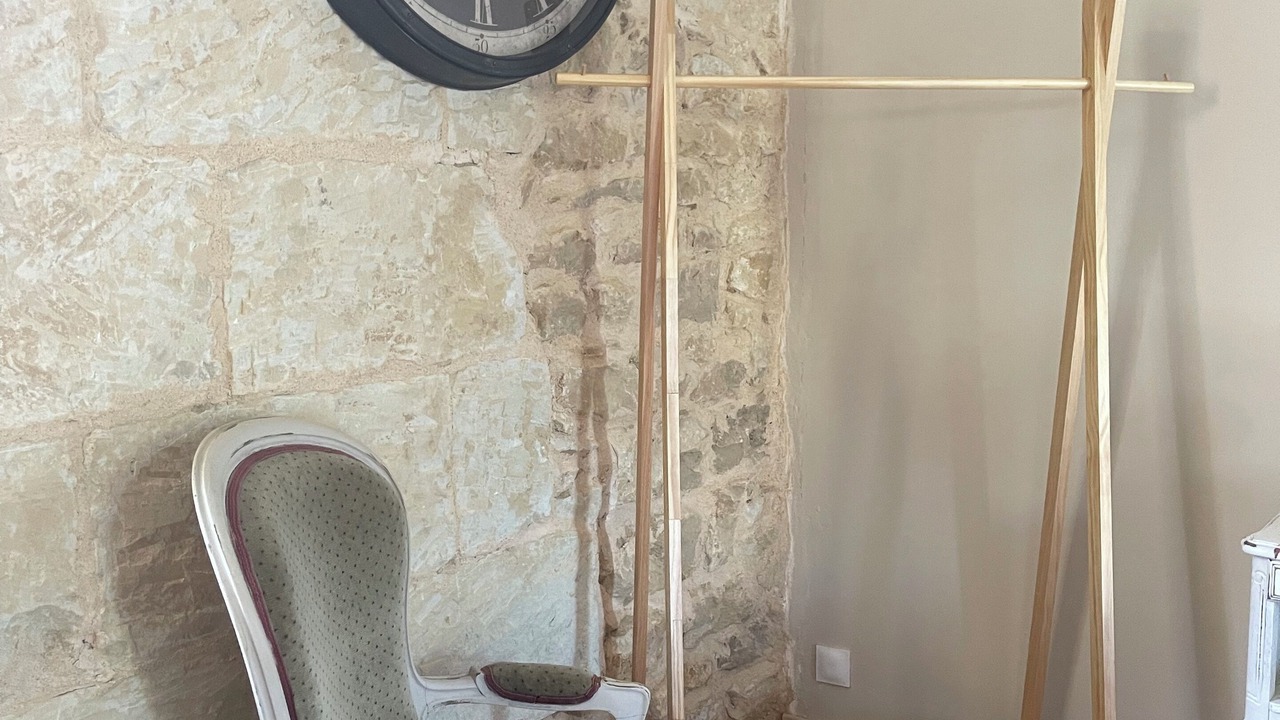 Photo of Others in Oiron