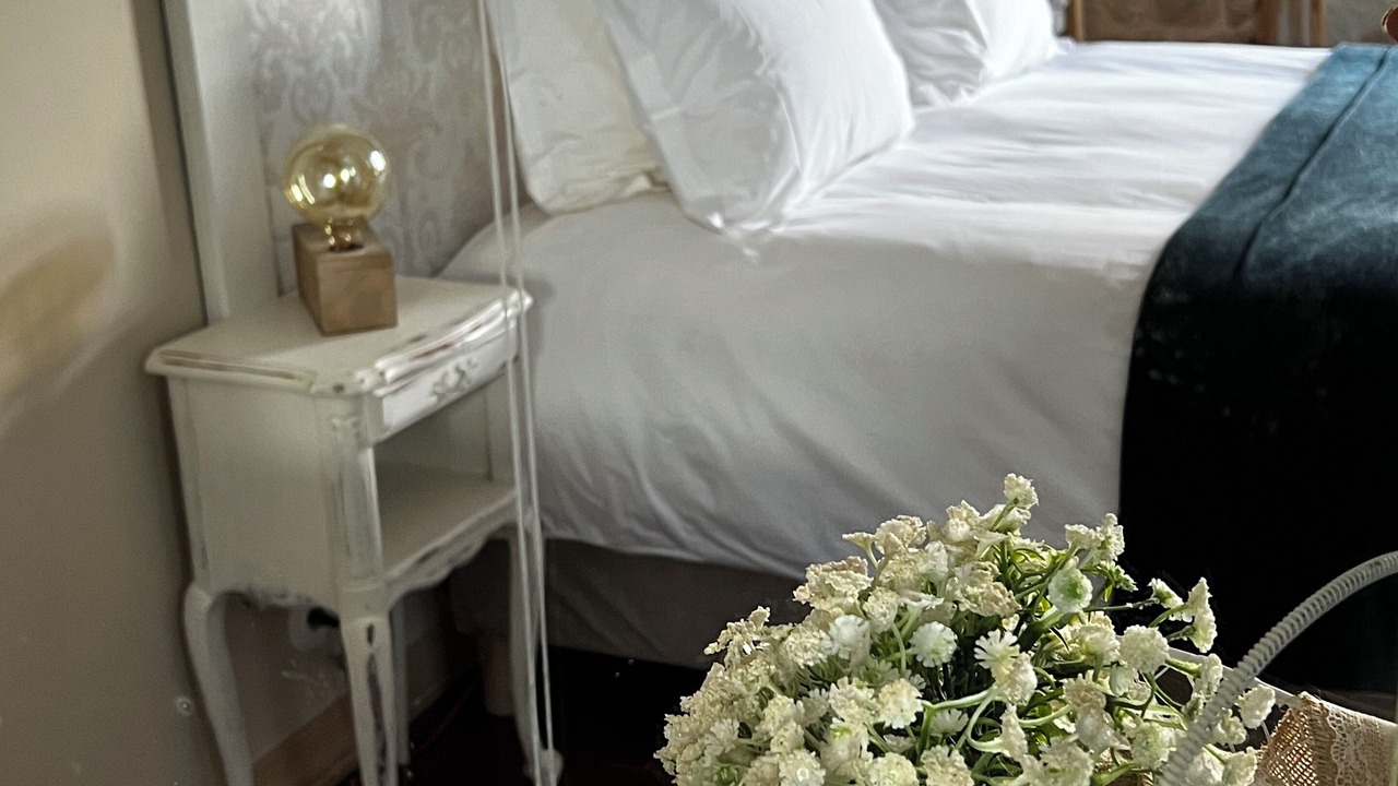 Photo of Others in Oiron