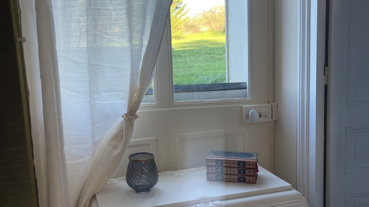 Photo of Others in Oiron