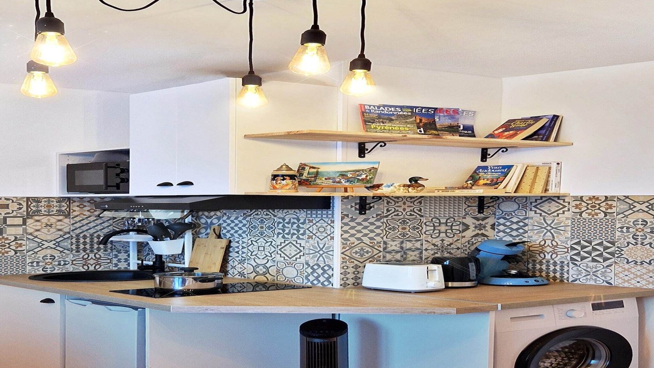 Photo of Kitchen in Fontaine-Bayonne-Cartoucherie