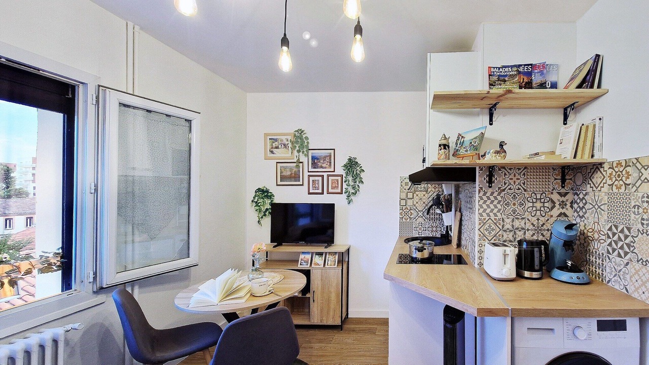 Photo of Kitchen in Fontaine-Bayonne-Cartoucherie