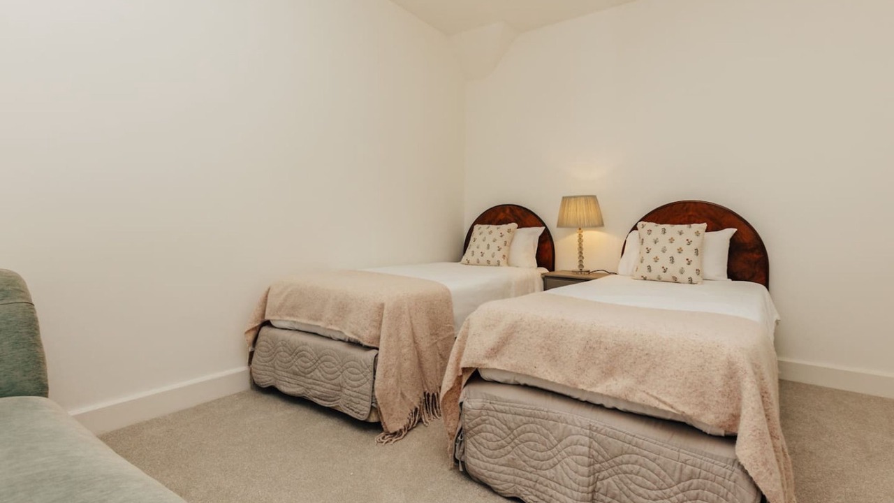 Photo of Others in Henley-on-Thames