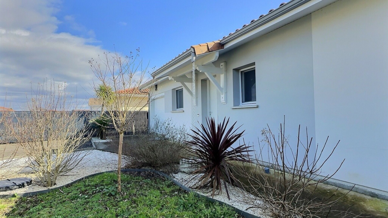 Photo of Outdoor in Saint-Paul-en-Born