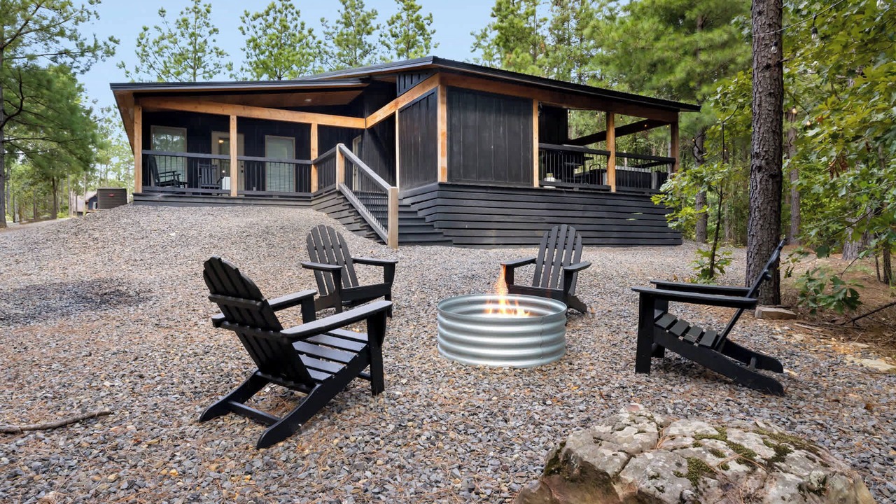 Photo of Outdoor in Pickens