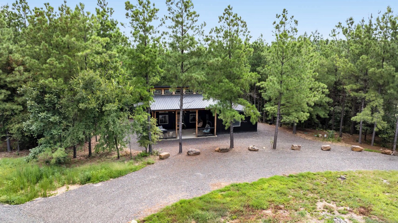 Photo of Outdoor in Pickens