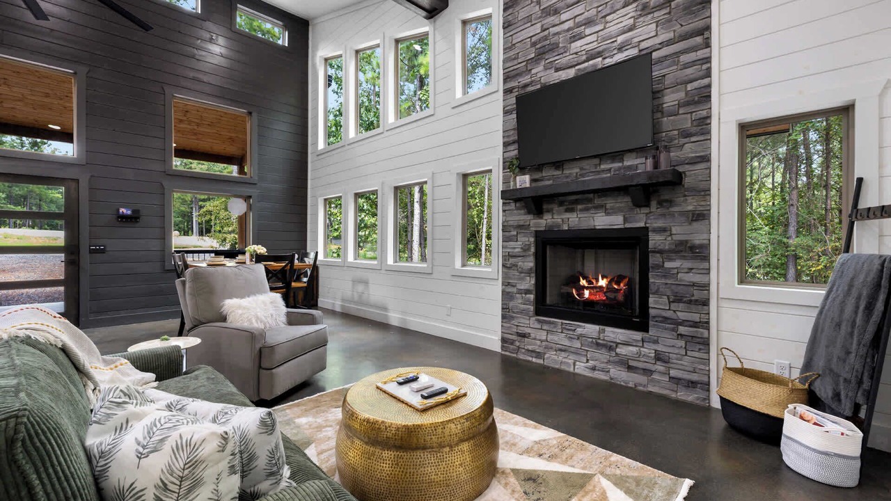 Photo of Livingroom in Pickens