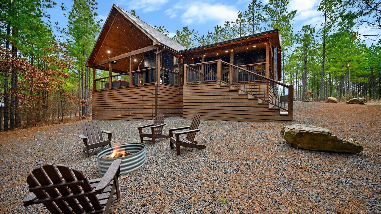 Photo of Outdoor in Pickens