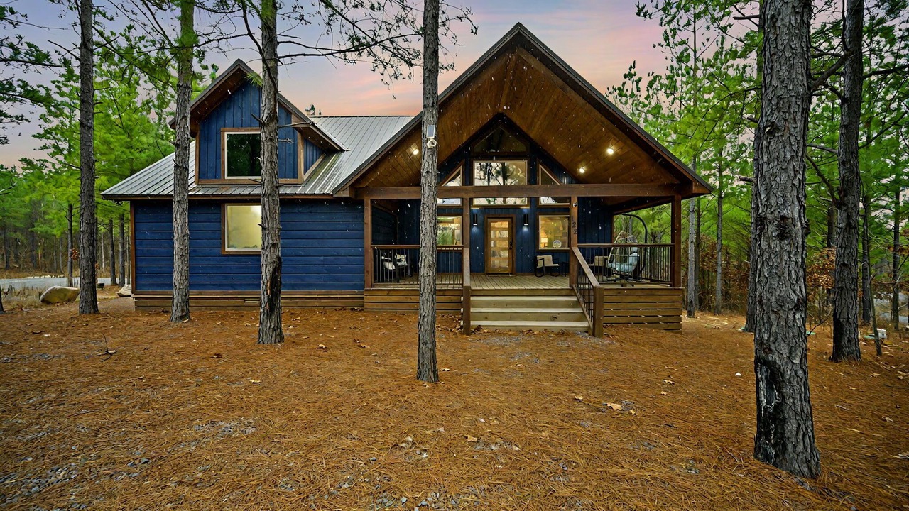 Photo of Outdoor in Pickens