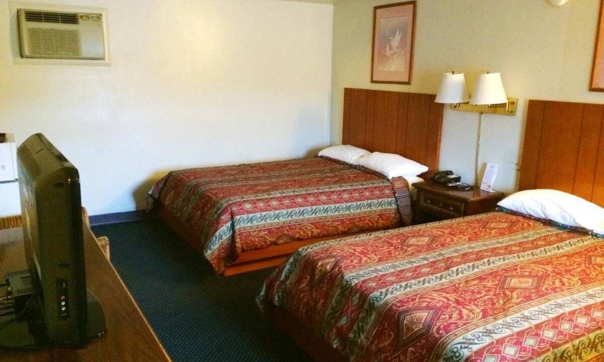 Photo of Bedroom in Edgewood