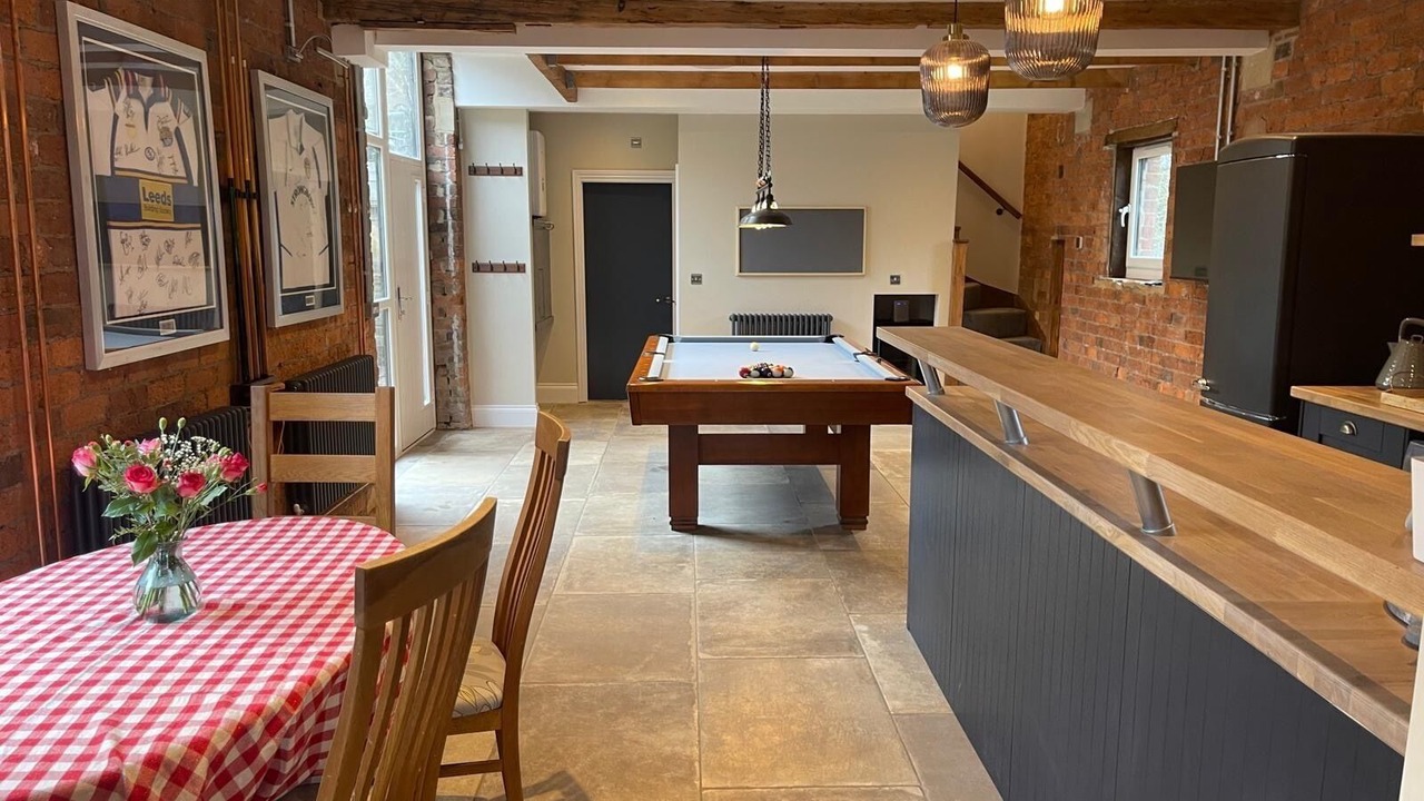 Photo of Others in Leeds