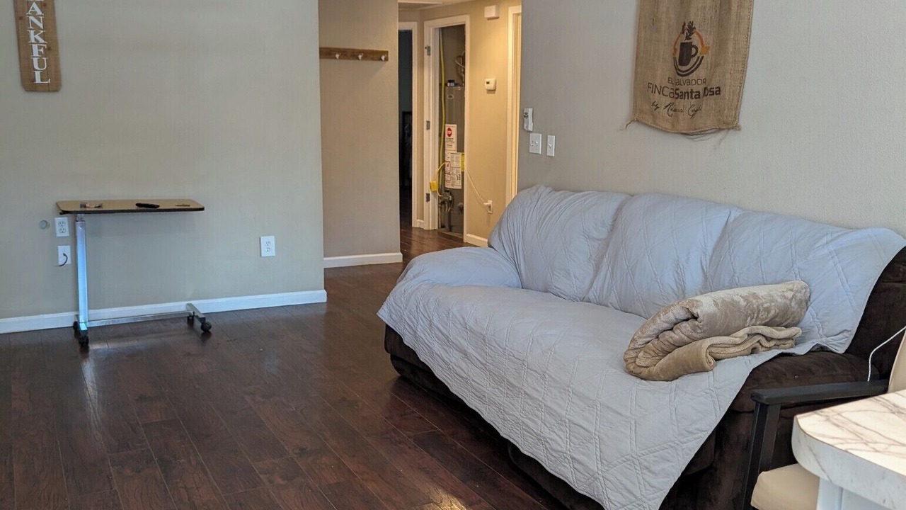 Photo of Livingroom in Pocahontas
