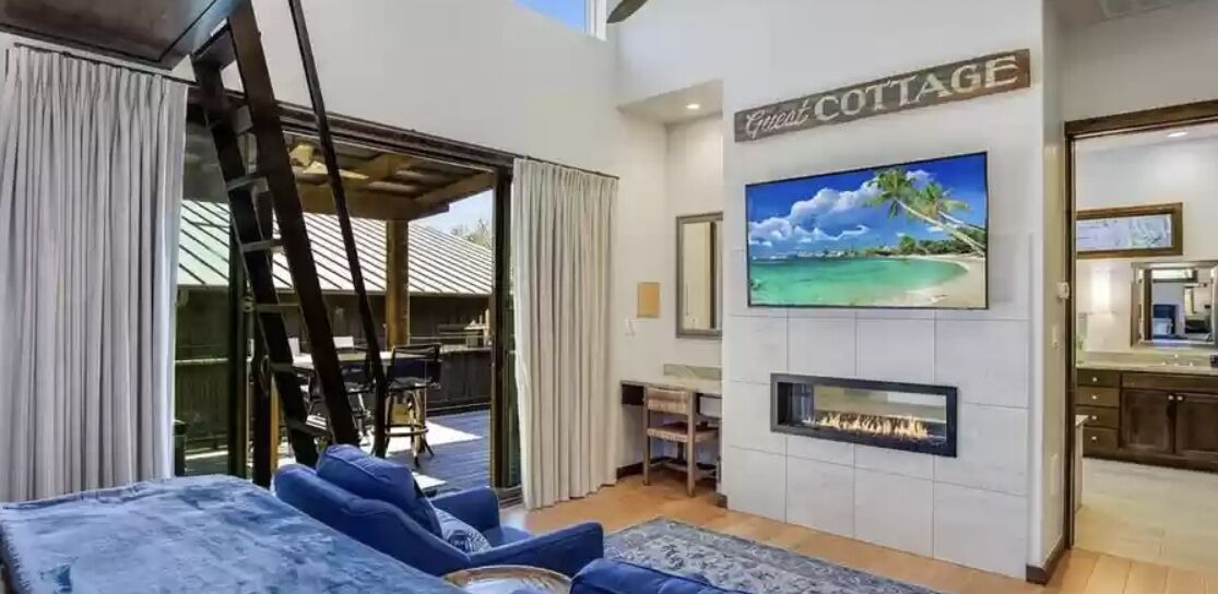 Photo of Livingroom in Spicewood