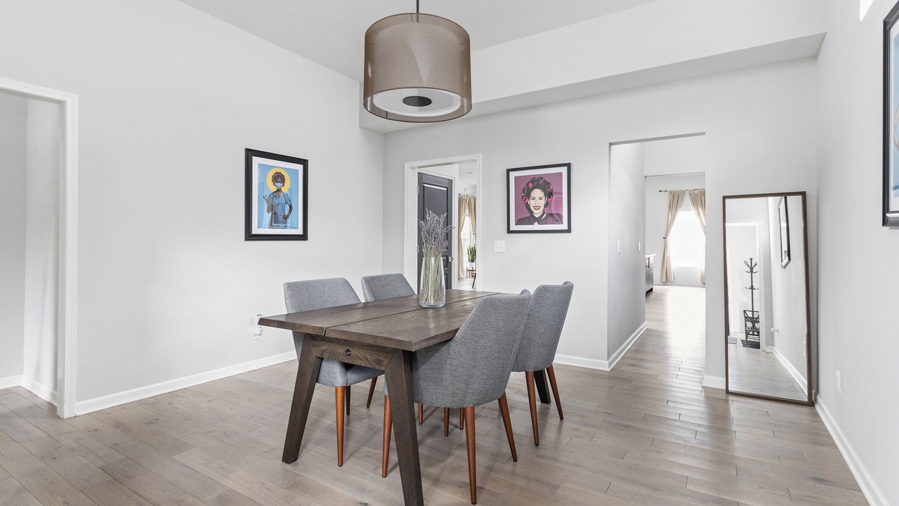 Photo of Bedroom in Fountain Square