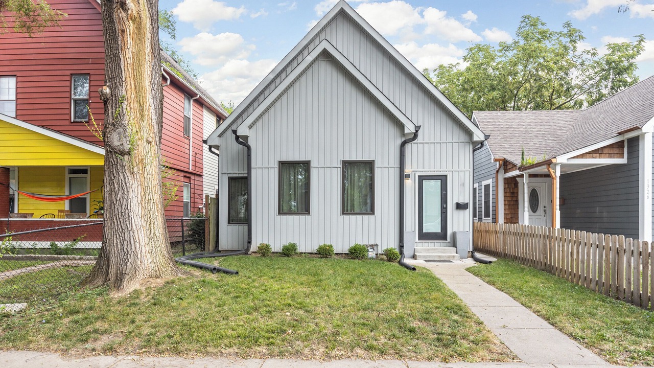 Photo of Outdoor in Fountain Square