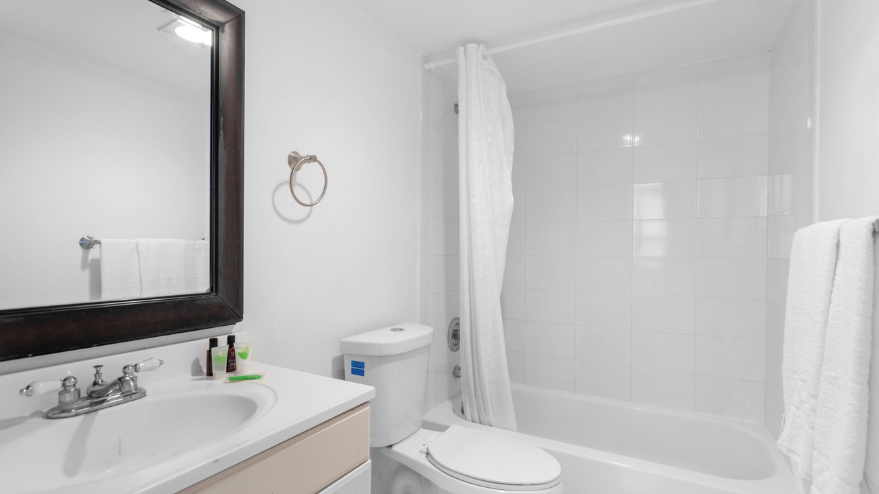 Photo of Others in Bay Harbor Islands