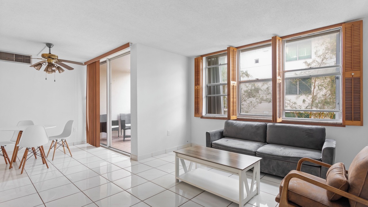 Photo of Others in Bay Harbor Islands