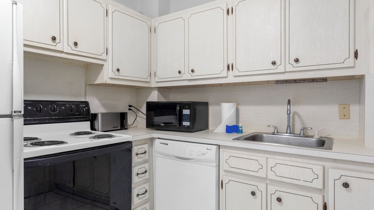 Photo of Others in Bay Harbor Islands