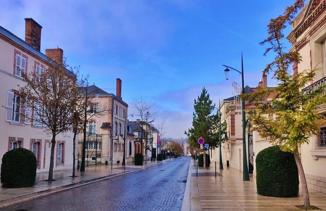 Photo of Others in Epernay