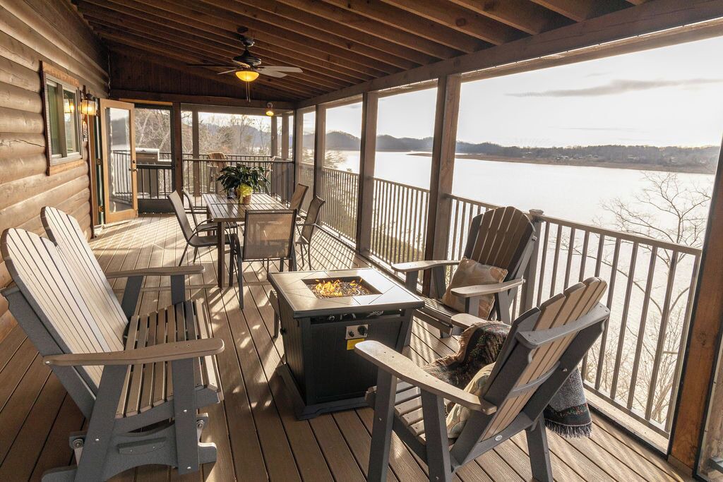 Photo of Patio Balcony in Dandridge