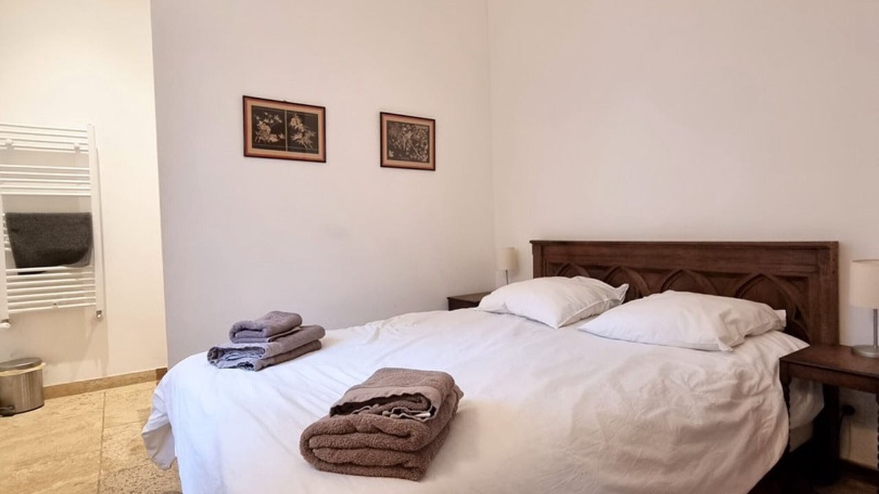 Photo of Others in Bailly