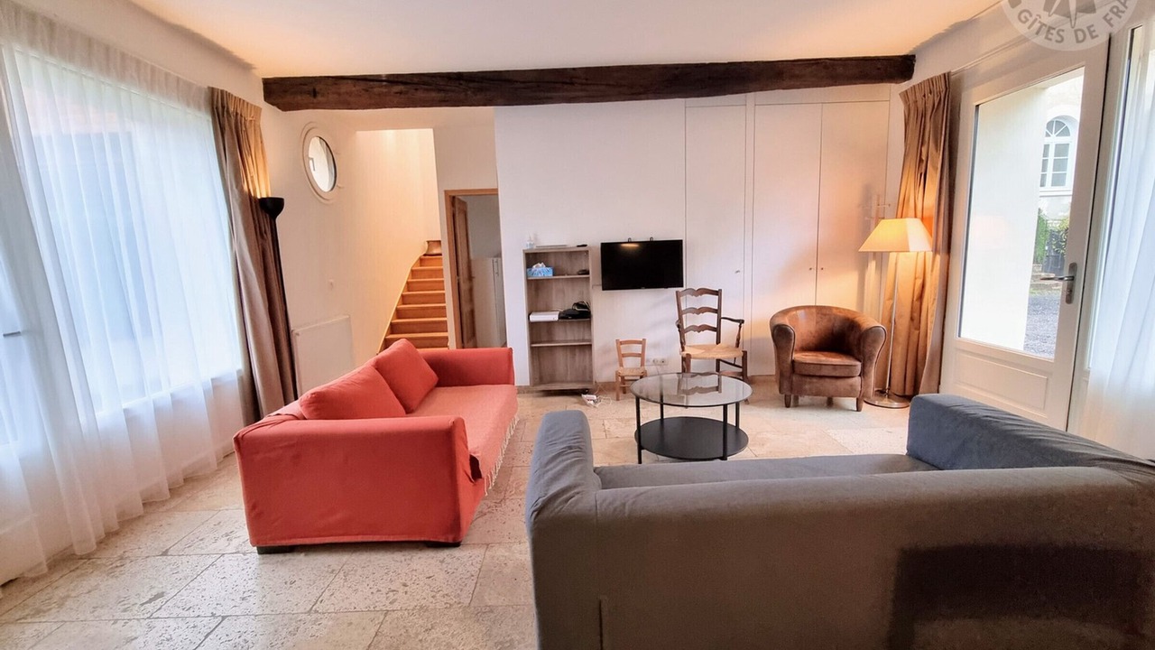 Photo of Others in Bailly