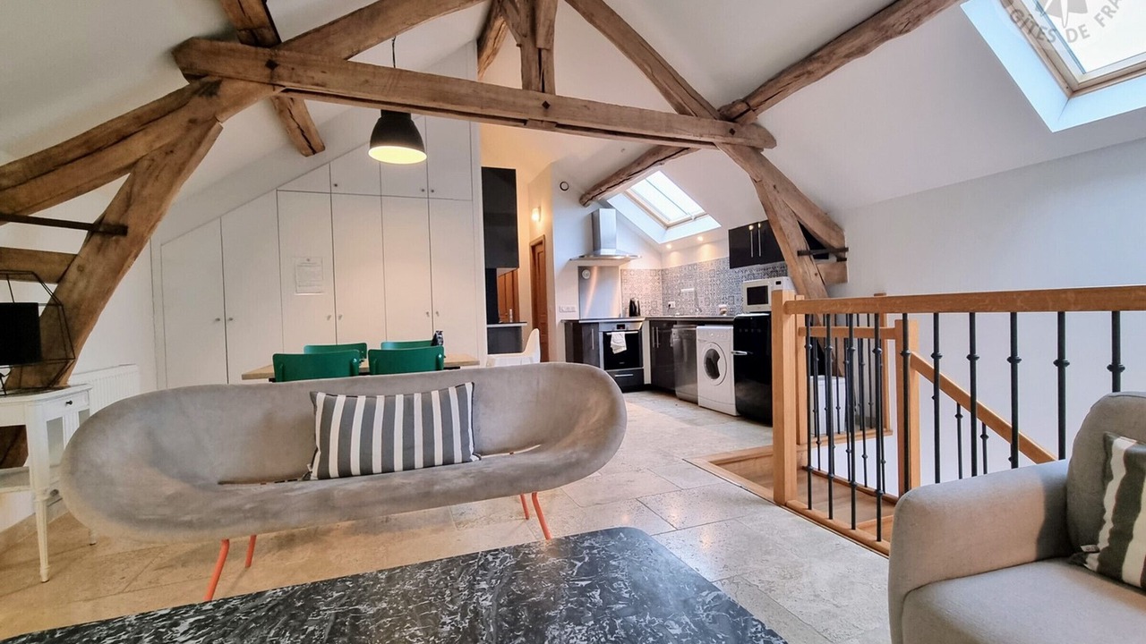 Photo of Others in Bailly