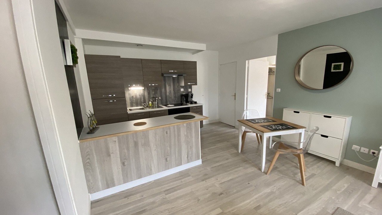 Photo of Kitchen in Fontaine Lestang-Bagatelle-Papus-Tabar-Bordelongue
