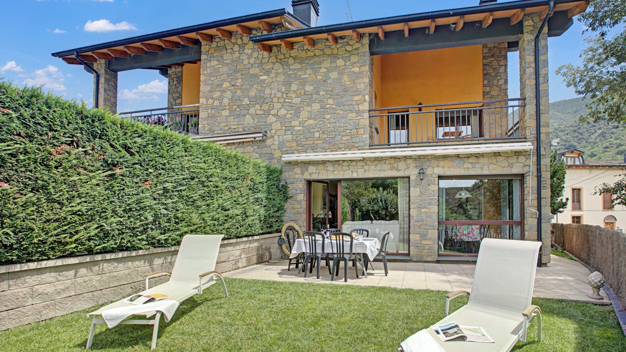 Photo of Outdoor in Anserall