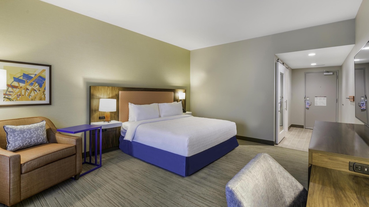 Photo of Bedroom in Decatur
