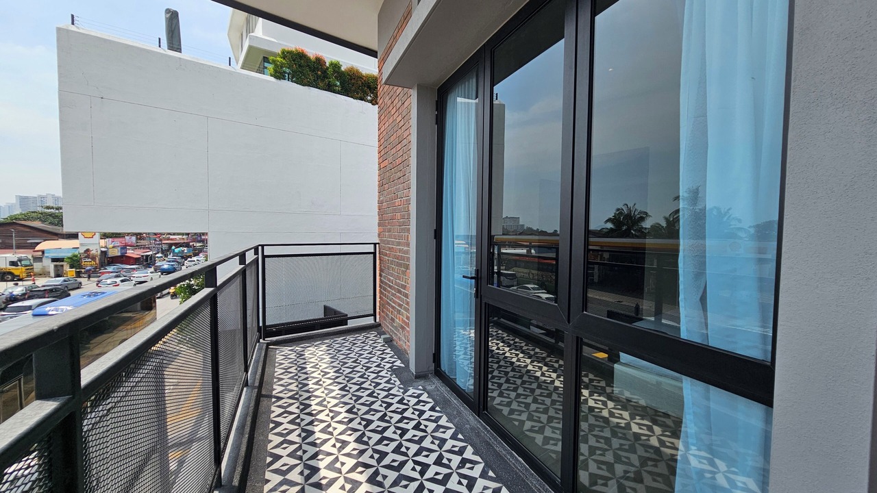 Photo of Patio Balcony in Historic George Town