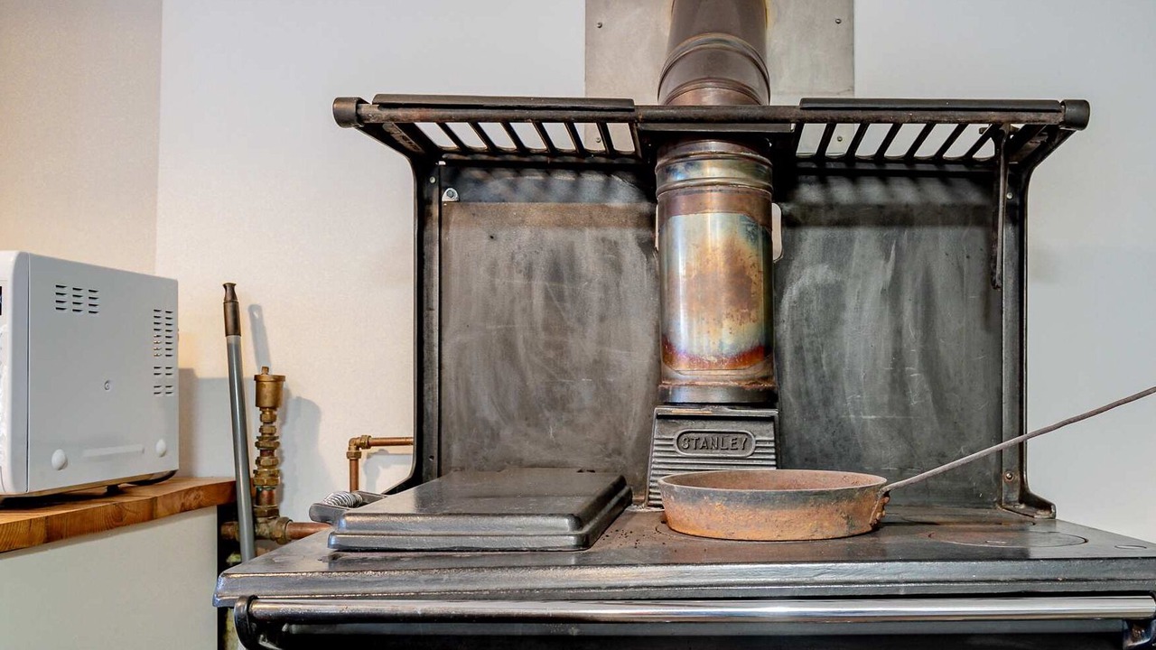 Photo of Others in Broughton Hackett