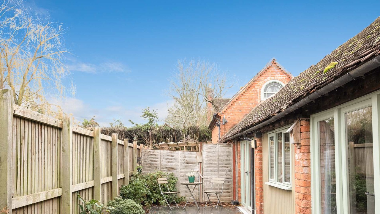 Photo of Patio Balcony in Broughton Hackett
