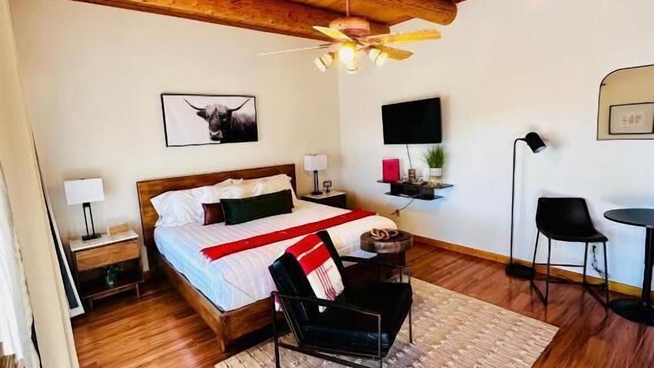 Photo of Bedroom in Lakewood