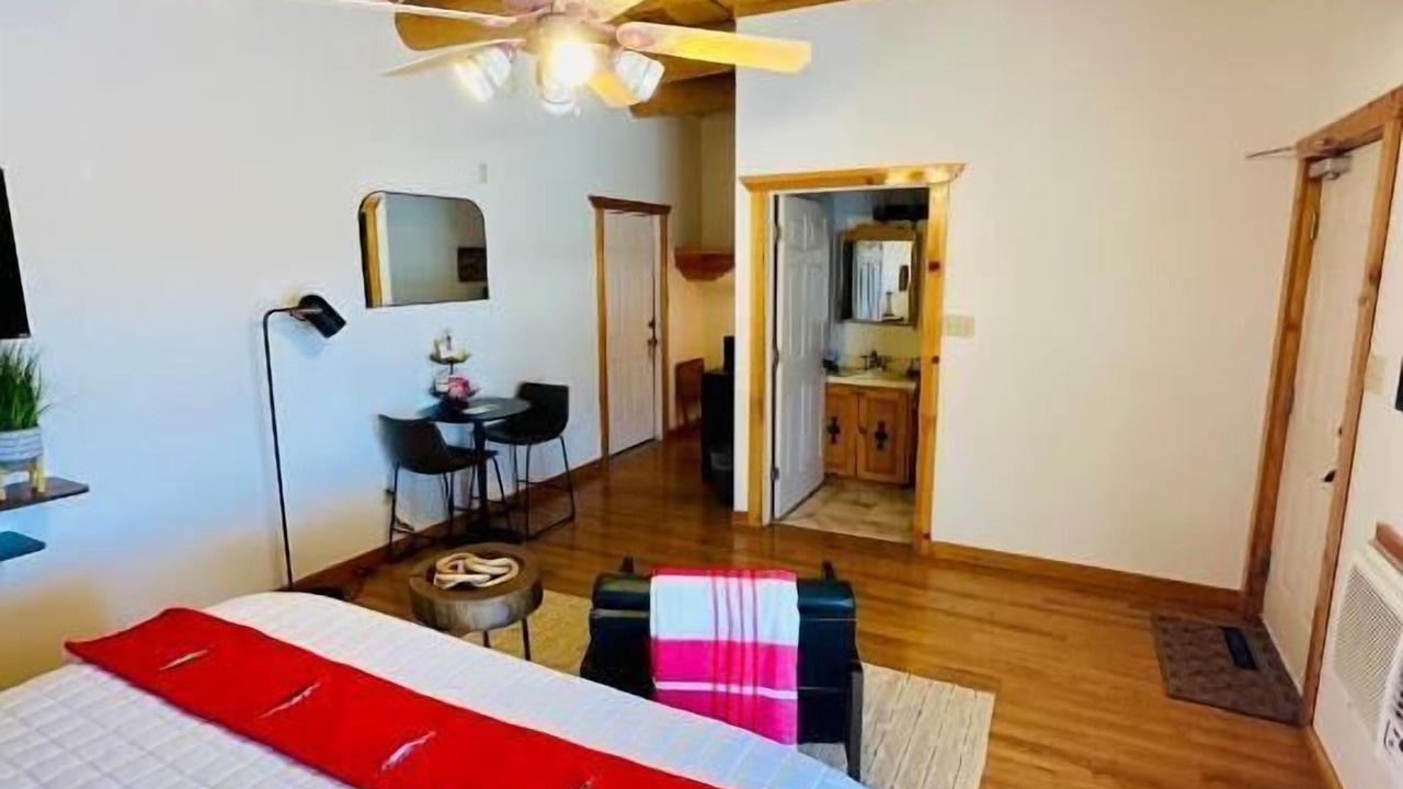 Photo of Bedroom in Lakewood
