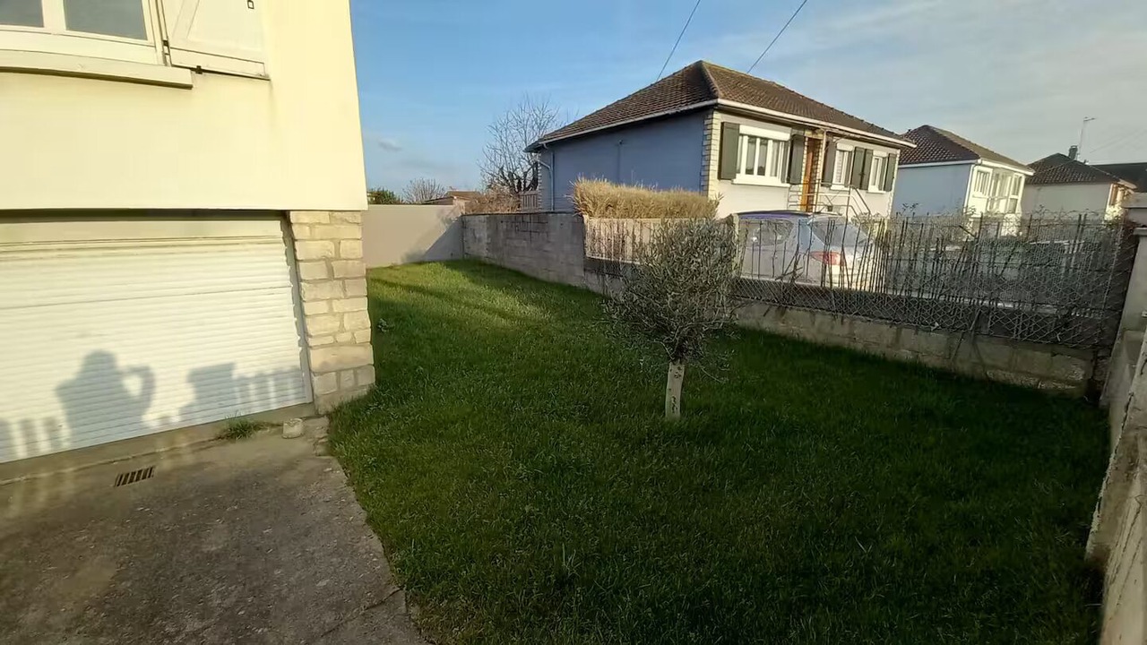 Photo of Outdoor in Sannerville