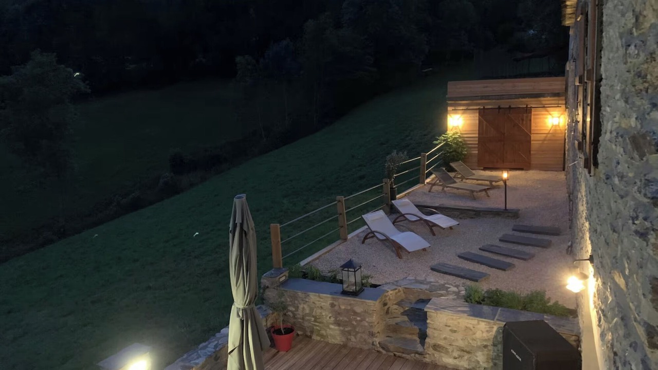 Photo of Patio Balcony in Azet