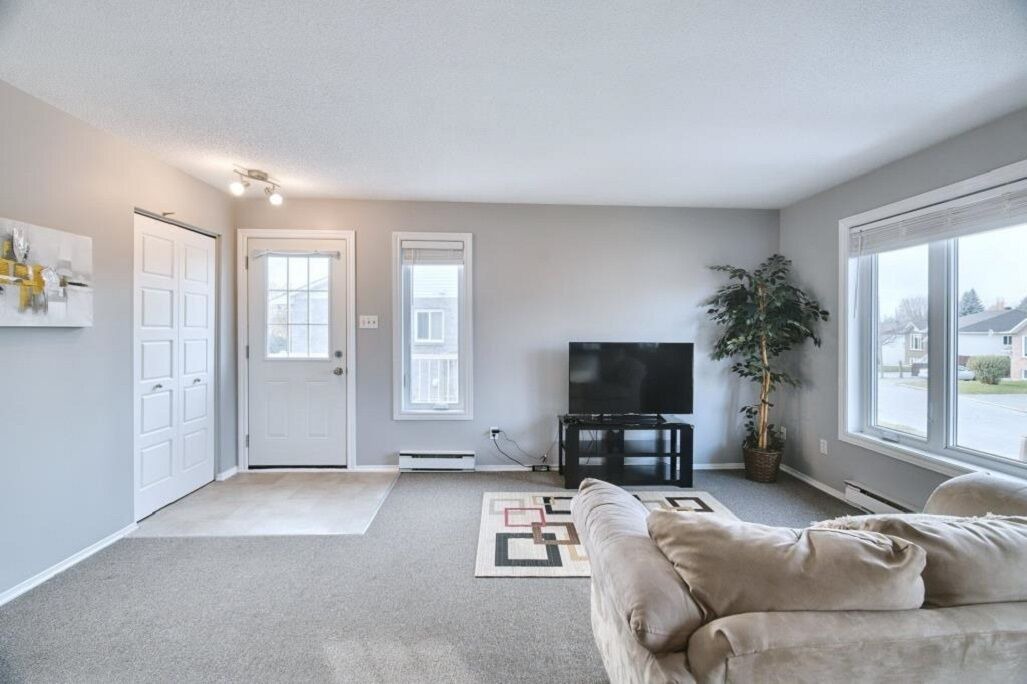 Photo of Livingroom in Gatineau