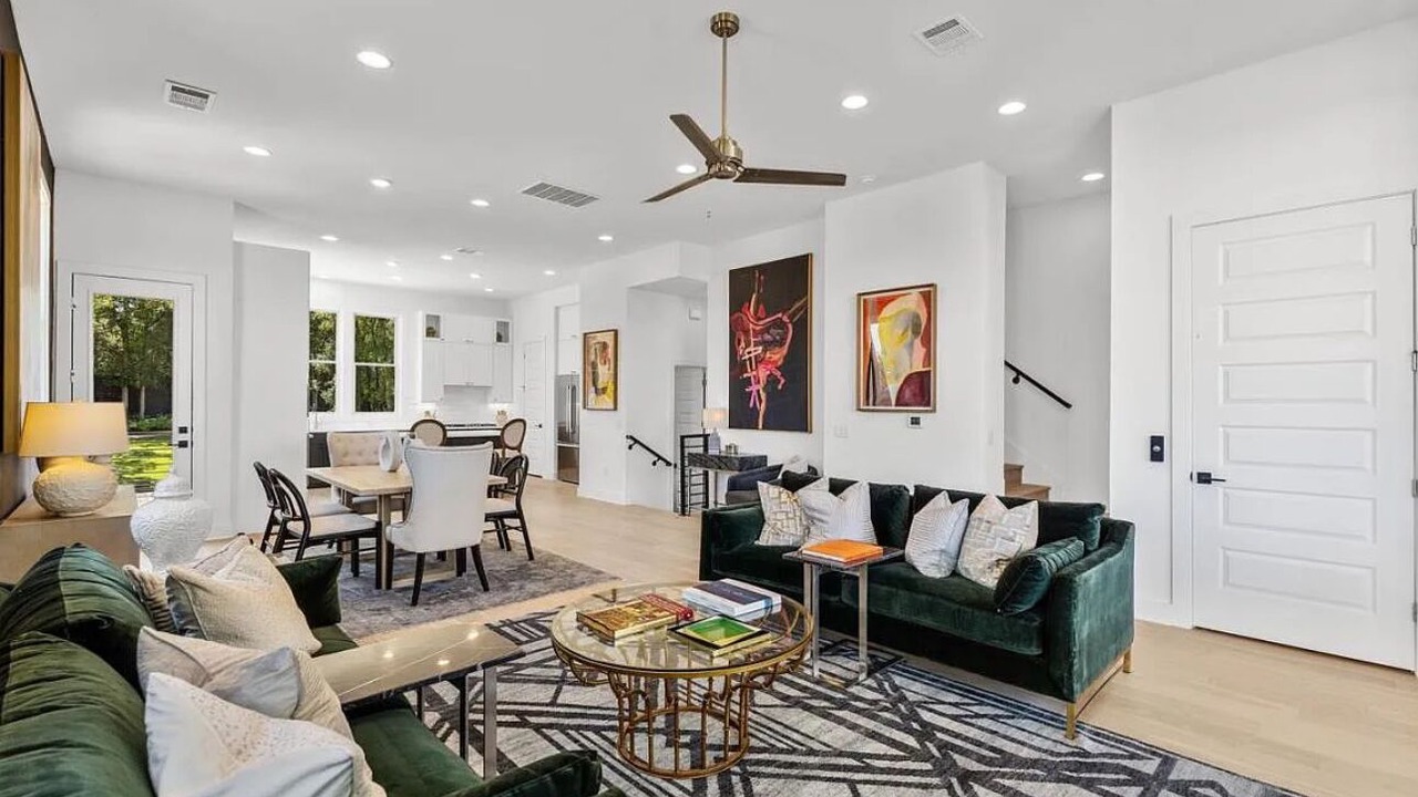 Photo of Livingroom in East Riverside - Oltorf